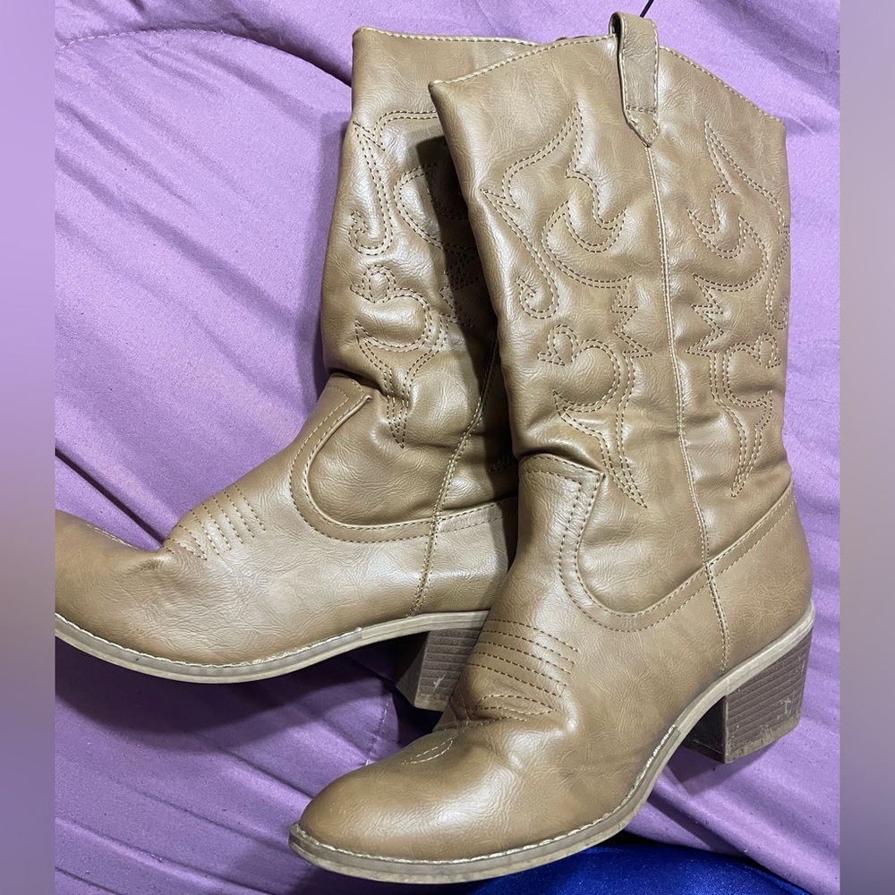 Tan Cowgirl Boots with Heels